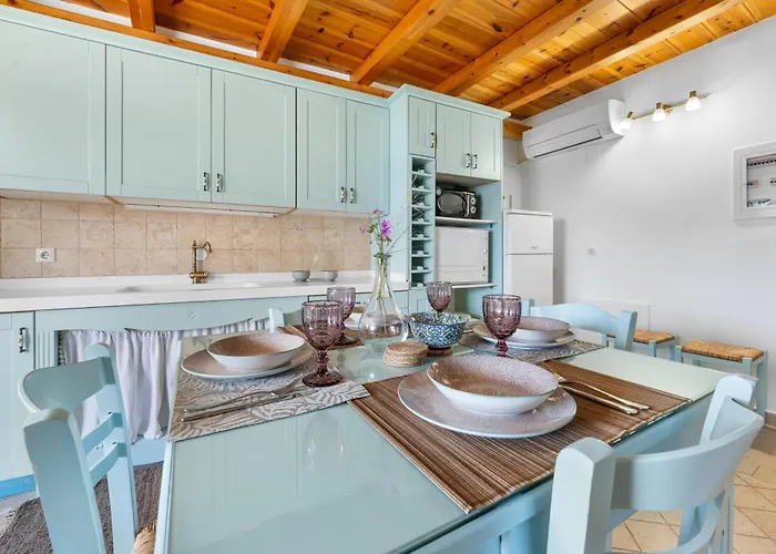 Myrtillo I Luxury Traditional House Villa *